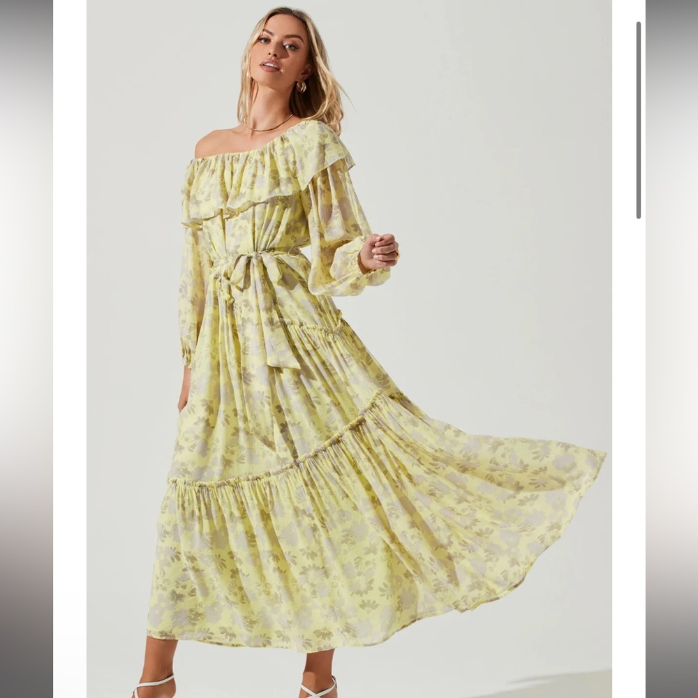 ASTR The Label Yellow Floral One Shoulder Maxi Dress XS $168